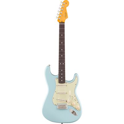 Fender LTD Pro Clsc Silent Strat DNB Daphne Blue Fender LTD Pro Clsc Silent Strat DNB Daphne Blue