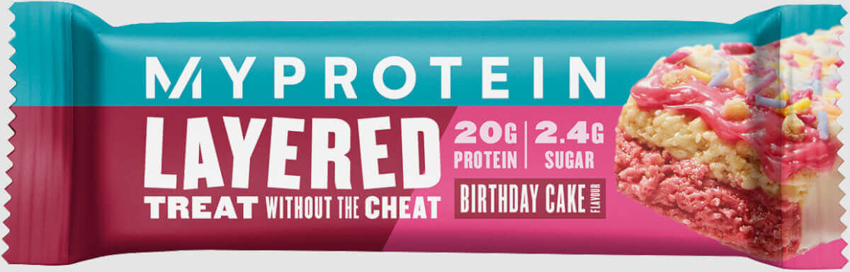 Myprotein Barretta proteica a 6 strati - Torta di compleanno Myprotein Barretta proteica a 6 strati - Torta di compleanno