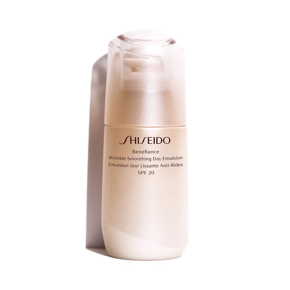 SHISEIDO BENEFIANCE Wrinkle Smoothing Day Emulsion SPF20 75 ml