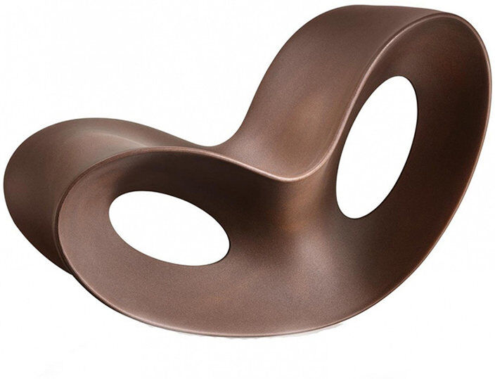 Magis Poltroncina a dondolo VOIDO, marrone Magis Poltroncina a dondolo VOIDO, marrone