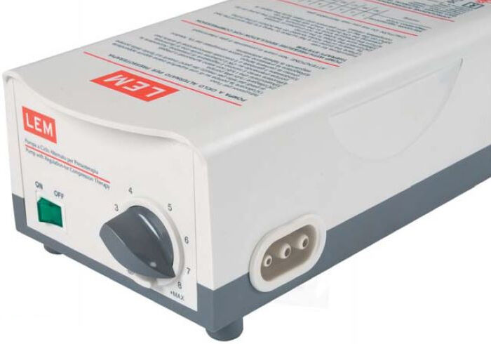 Moretti Pressoterapia Advance 1000 - Sistema a compressione sequenziale a 3 vie Moretti Pressoterapia Advance 1000 - Sistema a compressione sequenziale a 3 vie