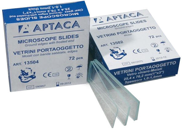 Aptaca Vetrini portaoggetto  lavati e sgrassati - Dim 26 x 76 mm - Cf 72 pz - Varie tipologie Aptaca Vetrini portaoggetto  lavati e sgrassati - Dim 26 x 76 mm - Cf 72 pz - Varie tipologie