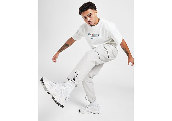 Nike Player Woven Cargo Pantaloni della tuta, Light Iron Ore/White Light Iron Ore/White Uomo taglia XXL