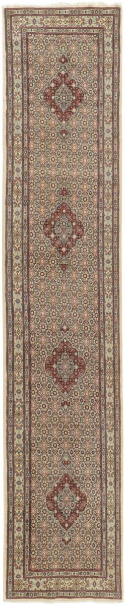 Nain Trading Tappeto Moud 399x81 Corridore Beige/Marrone Scuro (Lana / Seta, Persia/Iran, Annodato a mano) Nain Trading Tappeto Moud 399x81 Corridore Beige/Marrone Scuro (Lana / Seta, Persia/Iran, Annodato a mano)
