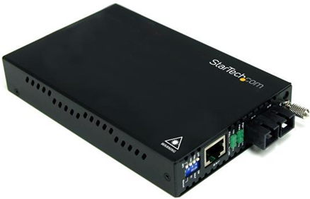 StarTech.com Convertitore media fibra multimodale 10/100 Mbps SC 2 km StarTech.com Convertitore media fibra multimodale 10/100 Mbps SC 2 km
