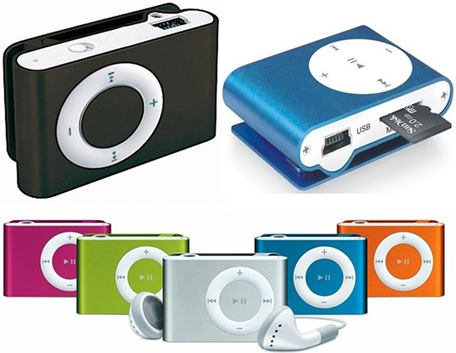 Takestop MINI LETTORE MP3 PLAYER CLIP USB SUPPORTA 32GB MICRO SD FM RADIO BATTERIA LITIO colore casuale