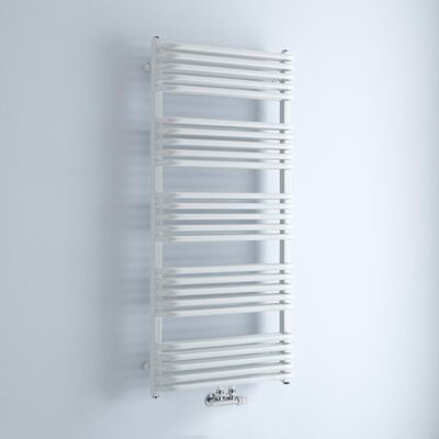 Portasalviette Riscaldante Hudson Reed - Modello 1387W - Design Verticale Moderno Portasalviette Riscaldante Hudson Reed - Modello 1387W - Design Verticale Moderno