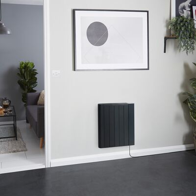 HudsonReed Radiatore Elettrico a Secco - Nero- 900W - con Presa Elettrica - 533 mm x 595 mm - Virtus - ECOSO by Hudson Reed HudsonReed Radiatore Elettrico a Secco - Nero- 900W - con Presa Elettrica - 533 mm x 595 mm - Virtus - ECOSO by Hudson Reed
