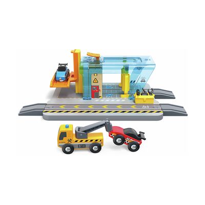 Hape - Stazione di riparazione e lavaggio (E3879) Hape - Stazione di riparazione e lavaggio (E3879)