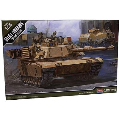 Kit Modello Militare M1A1 Iraq Version - Scala 1/35 Kit Modello Militare M1A1 Iraq Version - Scala 1/35