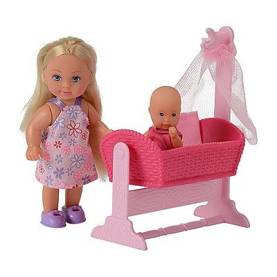 Simba Toys 105736242 Bambola - Con Culla e Accessori Simba Toys 105736242 Bambola - Con Culla e Accessori