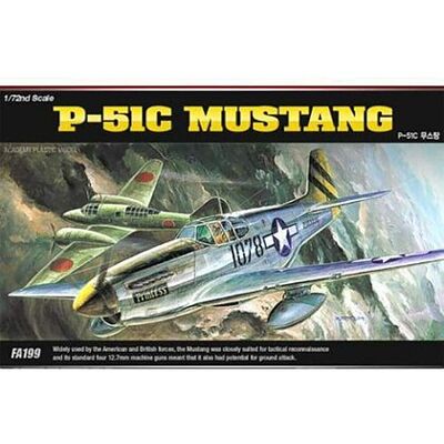 Academy - Aereo Mustang P-51C scala 1/72 (AC12441) Academy - Aereo Mustang P-51C scala 1/72 (AC12441)