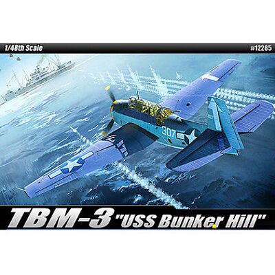 Kit Modellino di aereo - Scala 1:48 - USS Bunker Hill - Modello di Aereo Kit Modellino di aereo - Scala 1:48 - USS Bunker Hill - Modello di Aereo