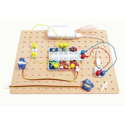 Hape - Kit circuiti Pro Italiano/Inglese/Tedesco (E5204AH02) Hape - Kit circuiti Pro Italiano/Inglese/Tedesco (E5204AH02)