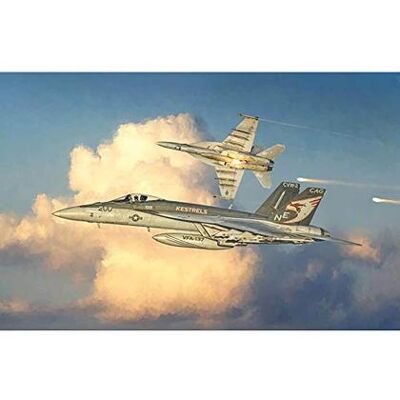 Italeri - F/A 18e Superhornet Scala 1/48 (IT2791) Italeri - F/A 18e Superhornet Scala 1/48 (IT2791)