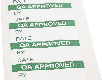 RS PRO 140 Etichetta adesiva prestampata  38mm x 15mm QA Approved RS PRO 140 Etichetta adesiva prestampata  38mm x 15mm QA Approved