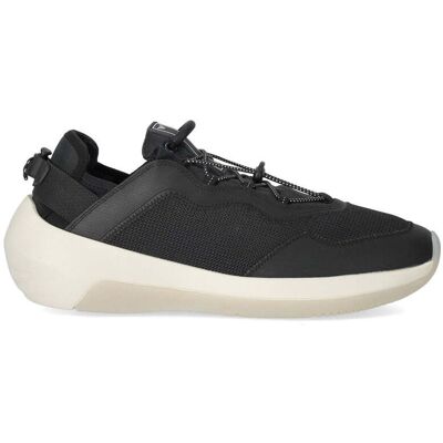 Sneaker Travel Essential Nera Emporio Armani _size_taglie-emporio-armani-scarpe-uomo Nero 41 Sneaker Travel Essential Nera Emporio Armani _size_taglie-emporio-armani-scarpe-uomo Nero 41