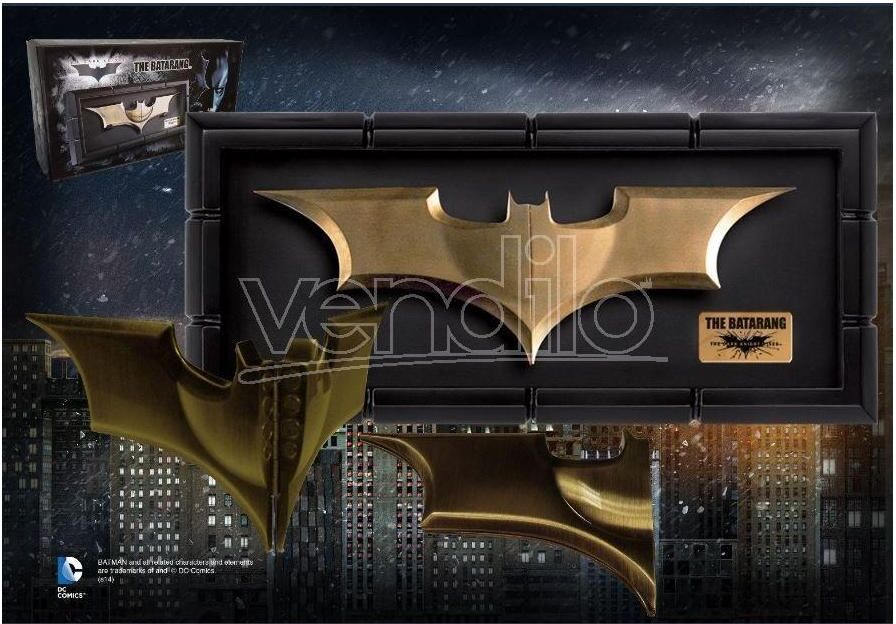 NOBLE COLLECTION Batarang Replica 1/1 Batman Il Cavaliere Oscuro NOBLE COLLECTION Batarang Replica 1/1 Batman Il Cavaliere Oscuro