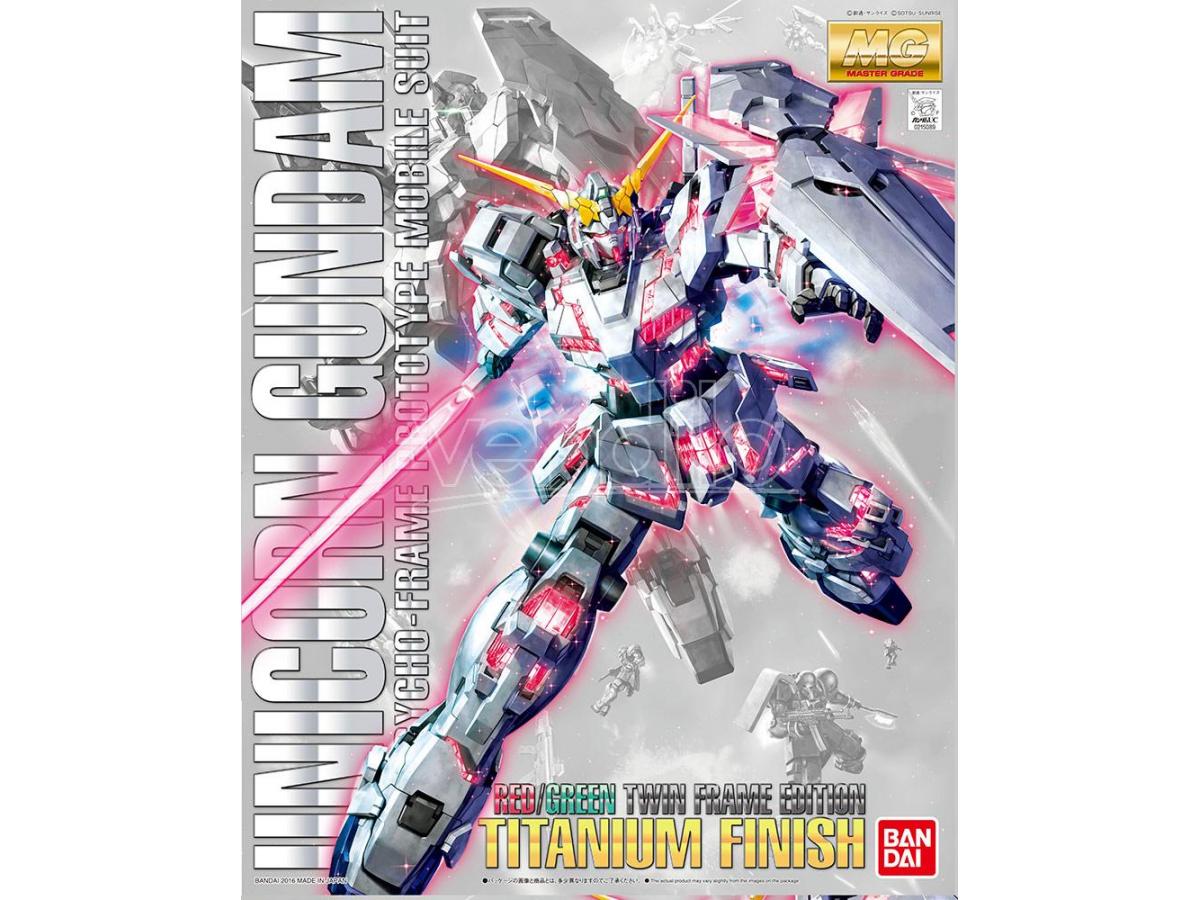 BANDAI Model Kit Mg Gundam Unicorn Red/grn F Titan 1/100 Model Kit