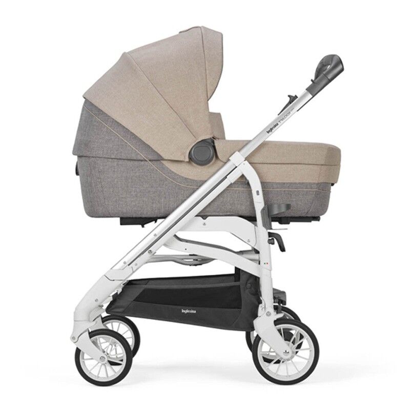 Inglesina Kit Trilogy Sistem Quattro Bermuda Beige Telaio City Bianco -Paga In 3 Rate Senza Interessi-