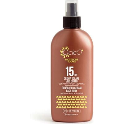 OCLEO' Crema Abbronzante 15 Attivante 250 Ml OCLEO' Crema Abbronzante 15 Attivante 250 Ml