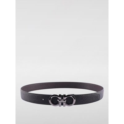 Salvatore Ferragamo Cintura Gancini in pelle saffiano Nero Taglia 110 Salvatore Ferragamo Cintura Gancini in pelle saffiano Nero Taglia 110
