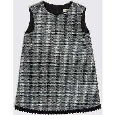 Twinset Abito smanicato da bambina in Principe di Galles con girocollo Nero 1 Taglia 5 Twinset Abito smanicato da bambina in Principe di Galles con girocollo Nero 1 Taglia 5