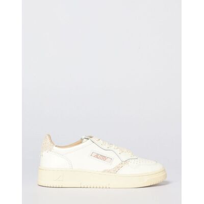 Autry Sneakers Medalist Low in pelle con dettagli di pizzo Nero Taglia 35 Autry Sneakers Medalist Low in pelle con dettagli di pizzo Nero Taglia 35