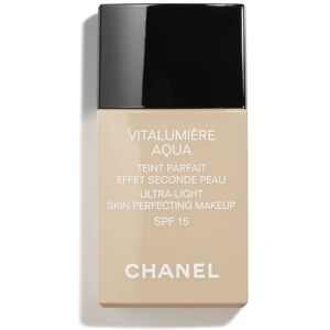 Chanel Vitalumière Aqua Fondotinta Colorito Perfetto Effetto seconda Pelle Spf 15 30 Ml