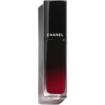 Chanel Rouge Allure Laque Il Rossetto Fluido Brillante Tenuta Estrema 5,5 ML Chanel Rouge Allure Laque Il Rossetto Fluido Brillante Tenuta Estrema 5,5 ML