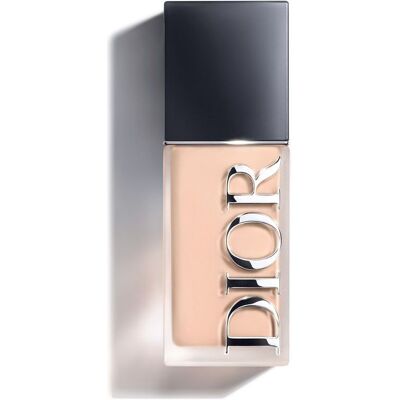 Christian Dior Forever Skin Wear - Fondotinta Mat Naturale Effetto Blur – Lunga Tenuta 24 Ore – No Transfer – Spf 20 Pa+++ 30 ML Christian Dior Forever Skin Wear - Fondotinta Mat Naturale Effetto Blur – Lunga Tenuta 24 Ore – No Transfer – Spf 20 Pa+++ 30 ML