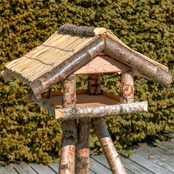 Casetta per uccellini ""Geest"" VOSS.garden con tetto di paglia