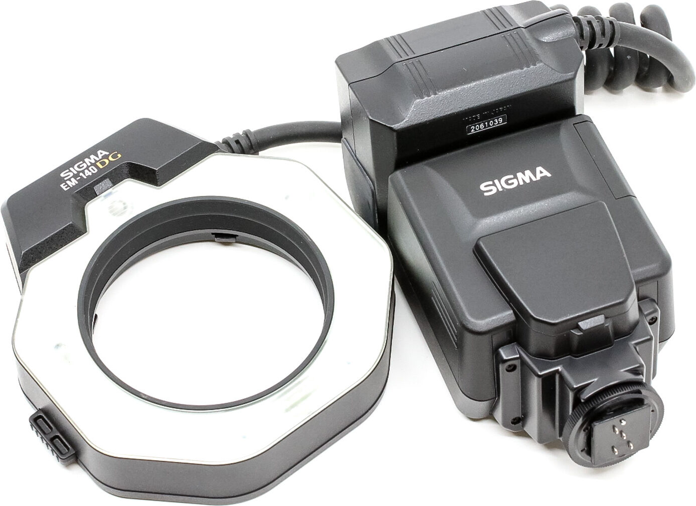 sigma em-140 dg macro ring flash nikon dedicated (condition: like new)