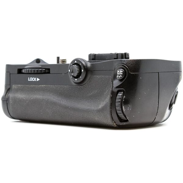 nikon mb-d11 battery grip (condition: s/r)