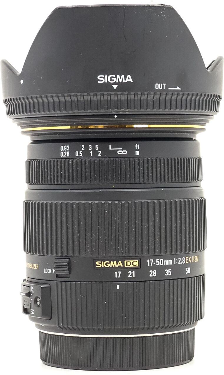 Sigma 17-50mm f/2.8 EX DC OS HSM Canon EF-S Fit (Condition: Excellent)