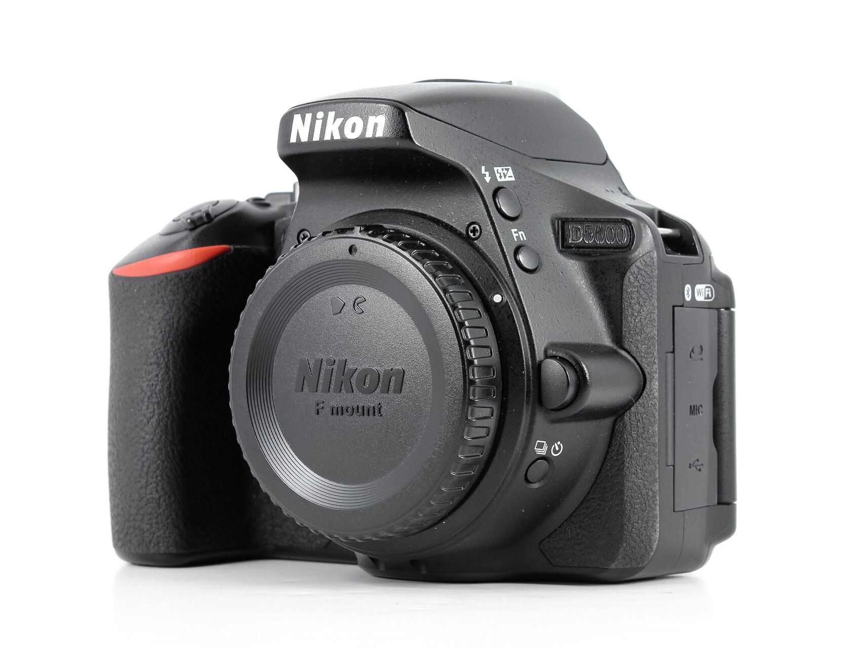Nikon D5600 (Condition: Like New)