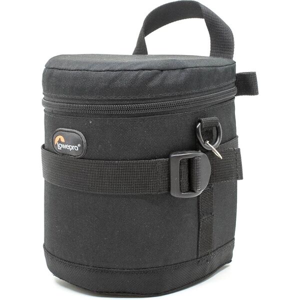 lowepro 11 x 14cm lens case (condition: excellent)