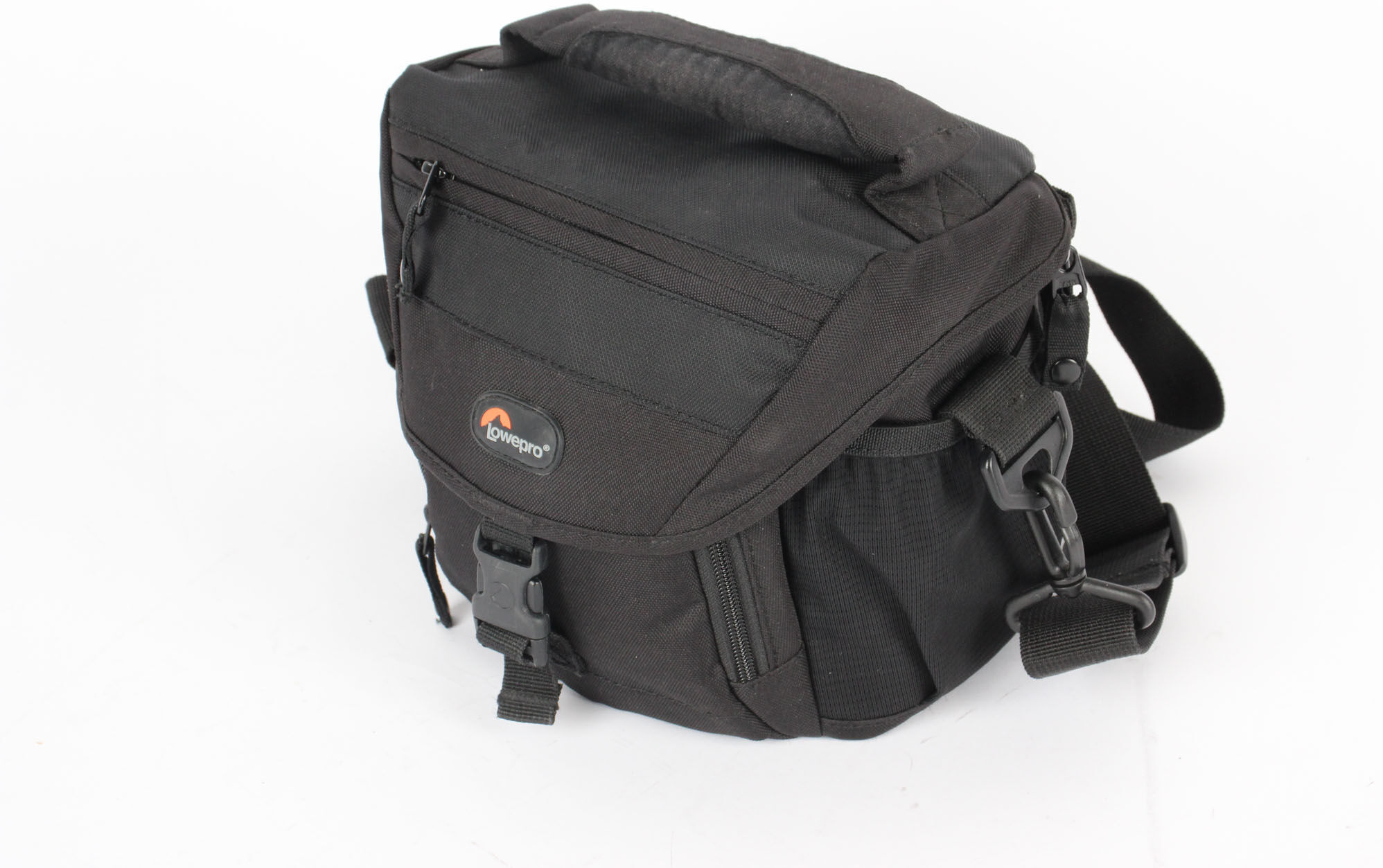 lowepro nova 140 aw shoulder bag (condition: good)