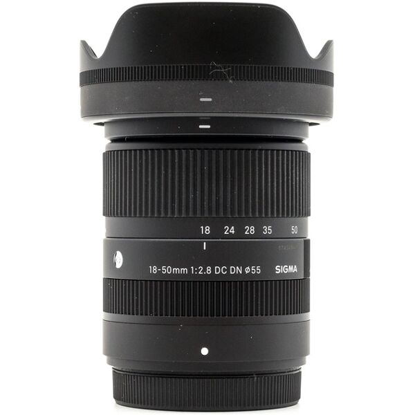 sigma 18-50mm f/2.8 dc dn contemporary fujifilm x fit (condition: like new)