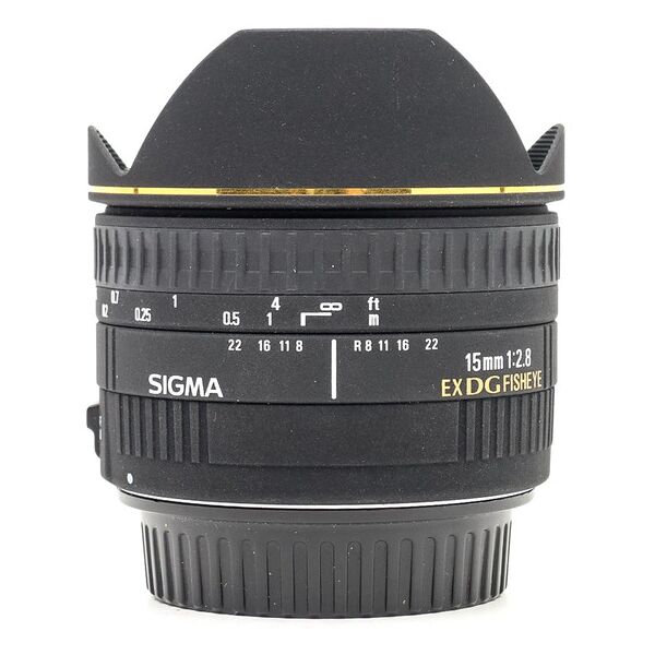 sigma 15mm f/2.8 ex dg fisheye canon ef fit (condition: excellent)