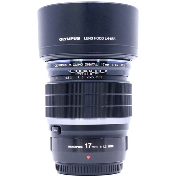 olympus m.zuiko digital ed 17mm f/1.2 pro (condition: like new)