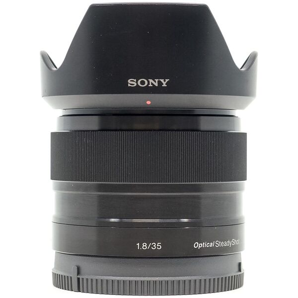 sony e 35mm f/1.8 oss (condition: excellent)