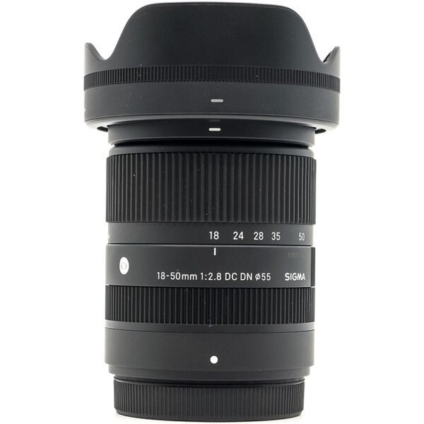 sigma 18-50mm f/2.8 dc dn contemporary fujifilm x fit (condition: like new)