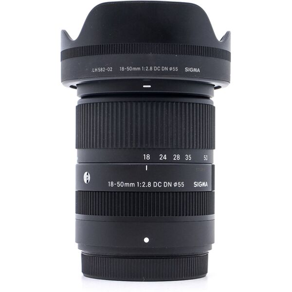 sigma 18-50mm f/2.8 dc dn contemporary fujifilm x fit (condition: like new)