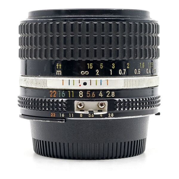 nikon nikkor ai-s 28mm f/2.8 (condition: well used)