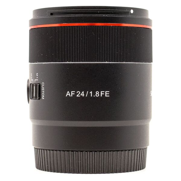 samyang af 24mm f/1.8 sony fe fit (condition: like new)