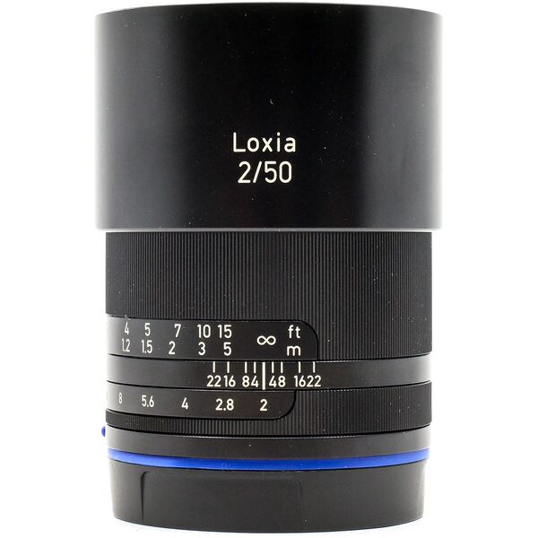 zeiss loxia 50mm f/2 planar t* sony fe fit (condition: excellent)