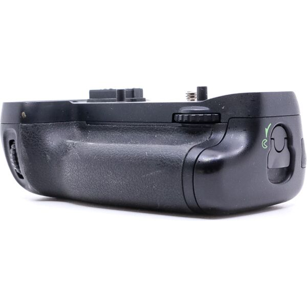 nikon mb-d15 battery grip (condition: excellent)