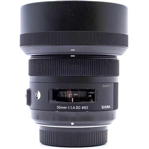 sigma 30mm f/1.4 dc hsm art nikon fit (condition: excellent)