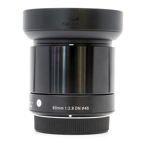 sigma 60mm f/2.8 dn art micro four thirds fit (condition: excellent)